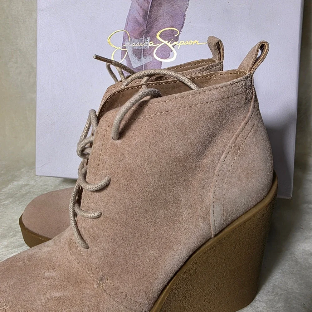 Jessica Simpson Wedge Ankle Booties Nude Tan Suede Lace Up Womens 6M NEW